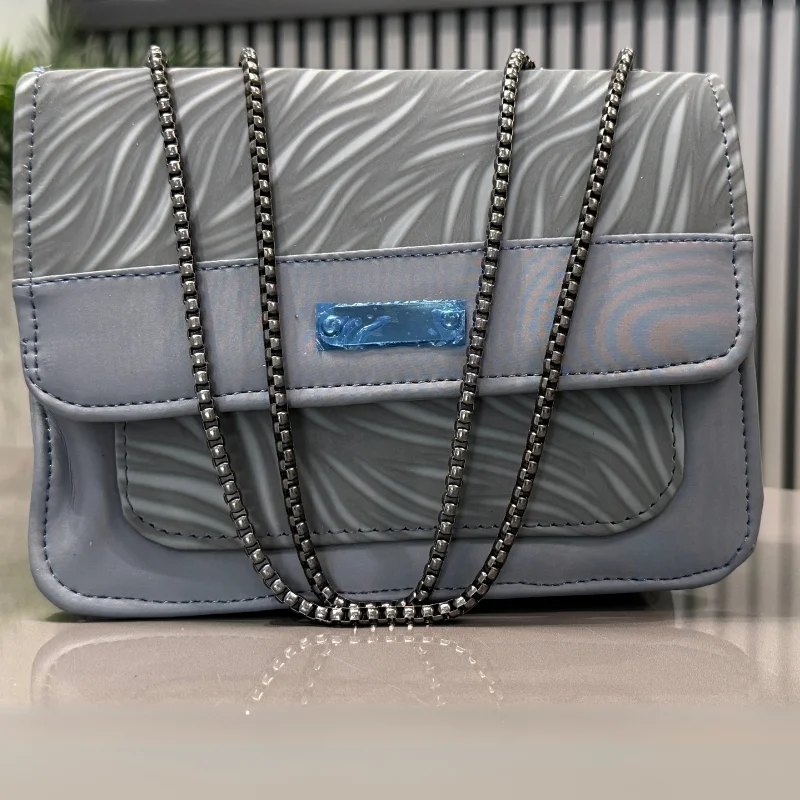 luxury women’s shoulder bag in grey faux leather for casual, work, and formal use luxury women’s shoulder bag in grey faux leather for casual, work, and formal use